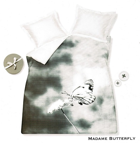 Dekbedovertrek Madame Butterfly, 200x200 koritng, grijs, wit, vlinder